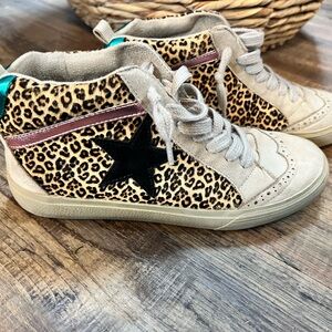 ShuShop Leopard Print Sneakers with Black Star